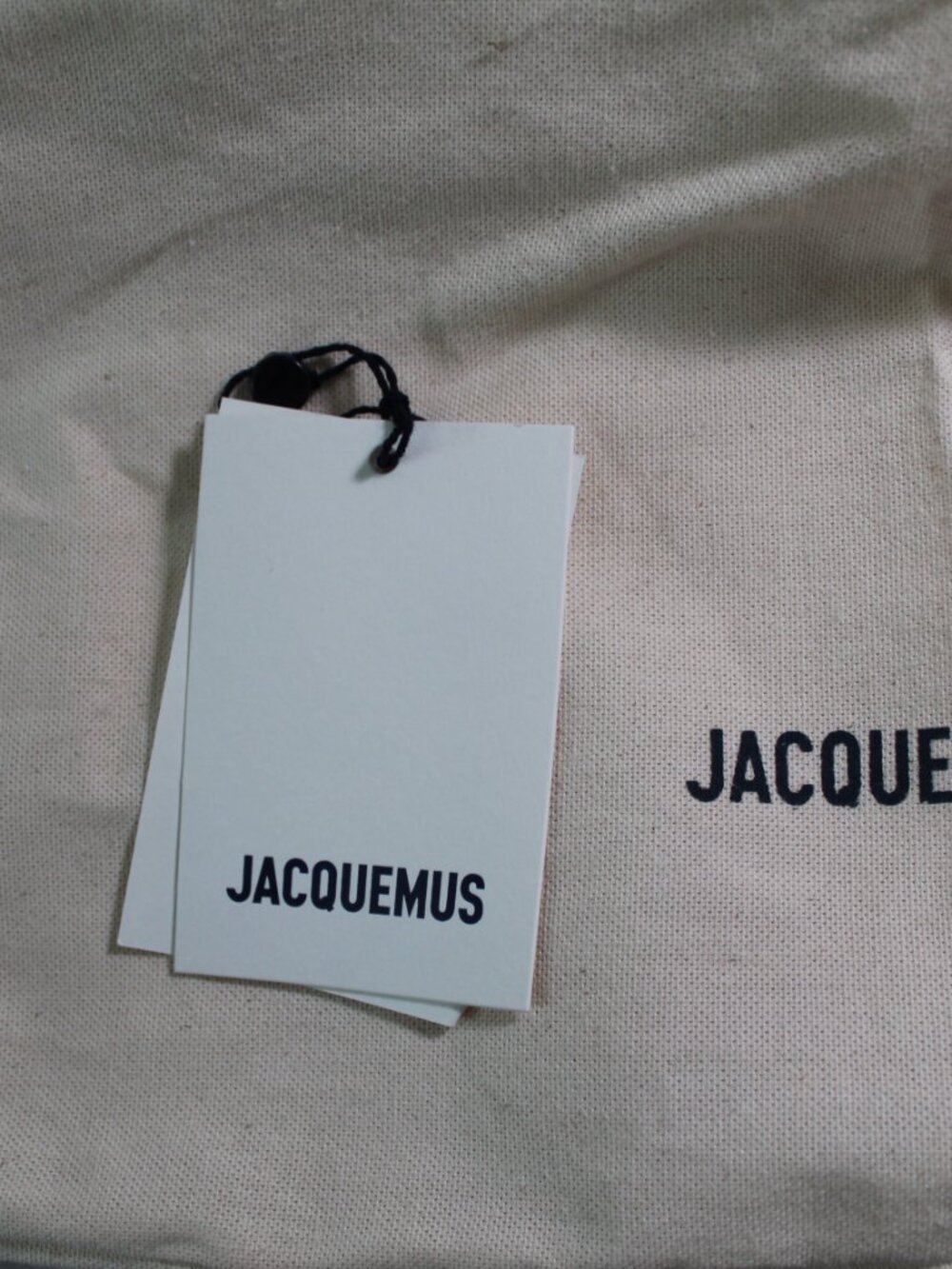 Jacquemus Silver Patent Leather Shoulder Bag Zip Top - Picture 10 of 14
